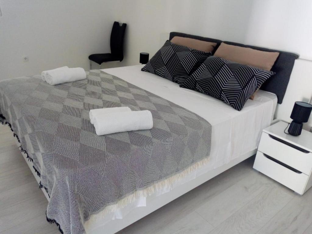 Apartment Zalo Donje Selo na Šolti Eksteriør bilde