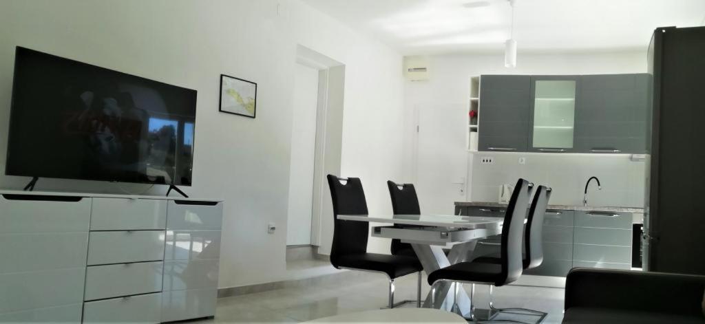 Apartment Zalo Donje Selo na Šolti Eksteriør bilde