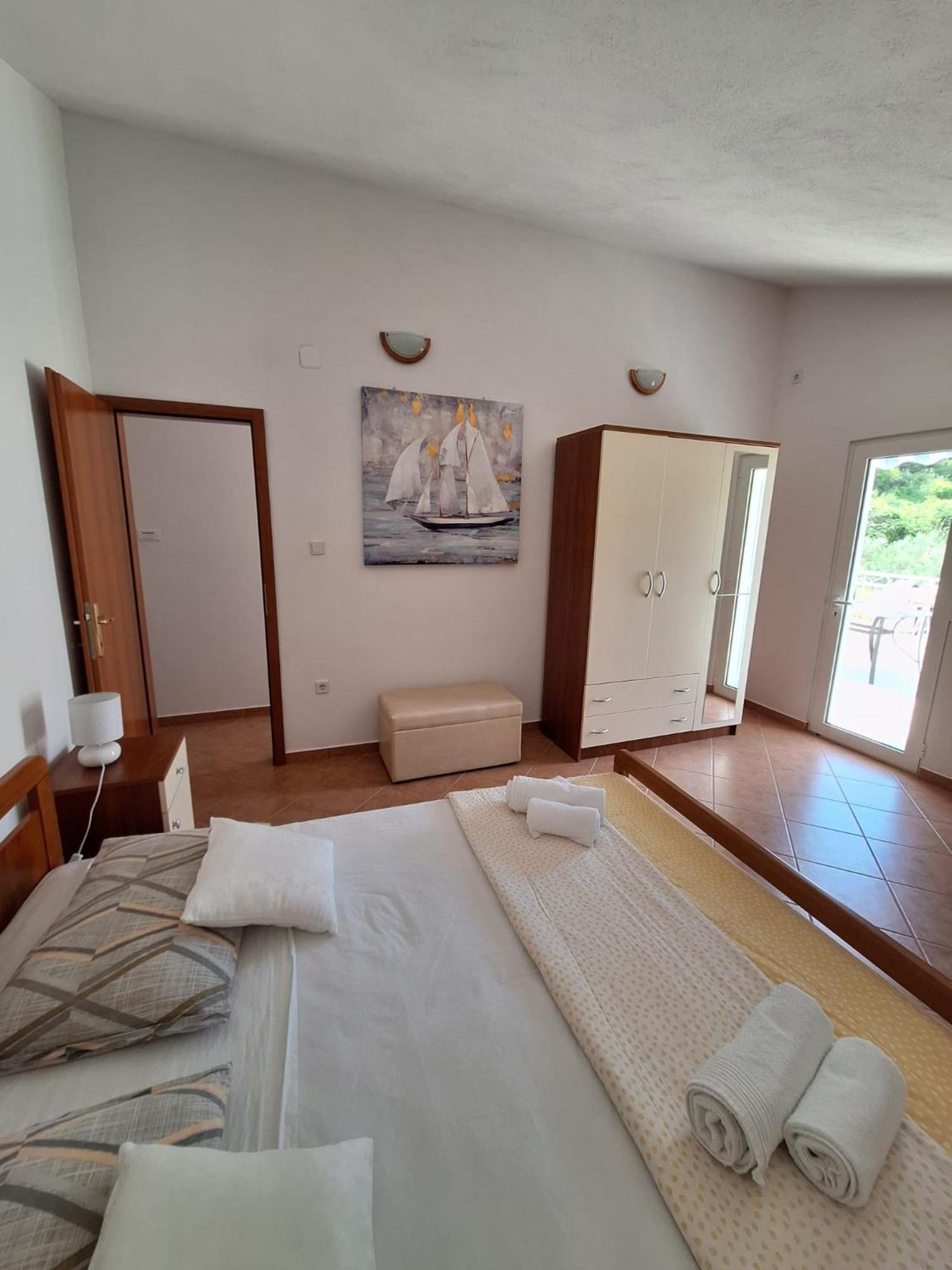 Apartment Zalo Donje Selo na Šolti Eksteriør bilde