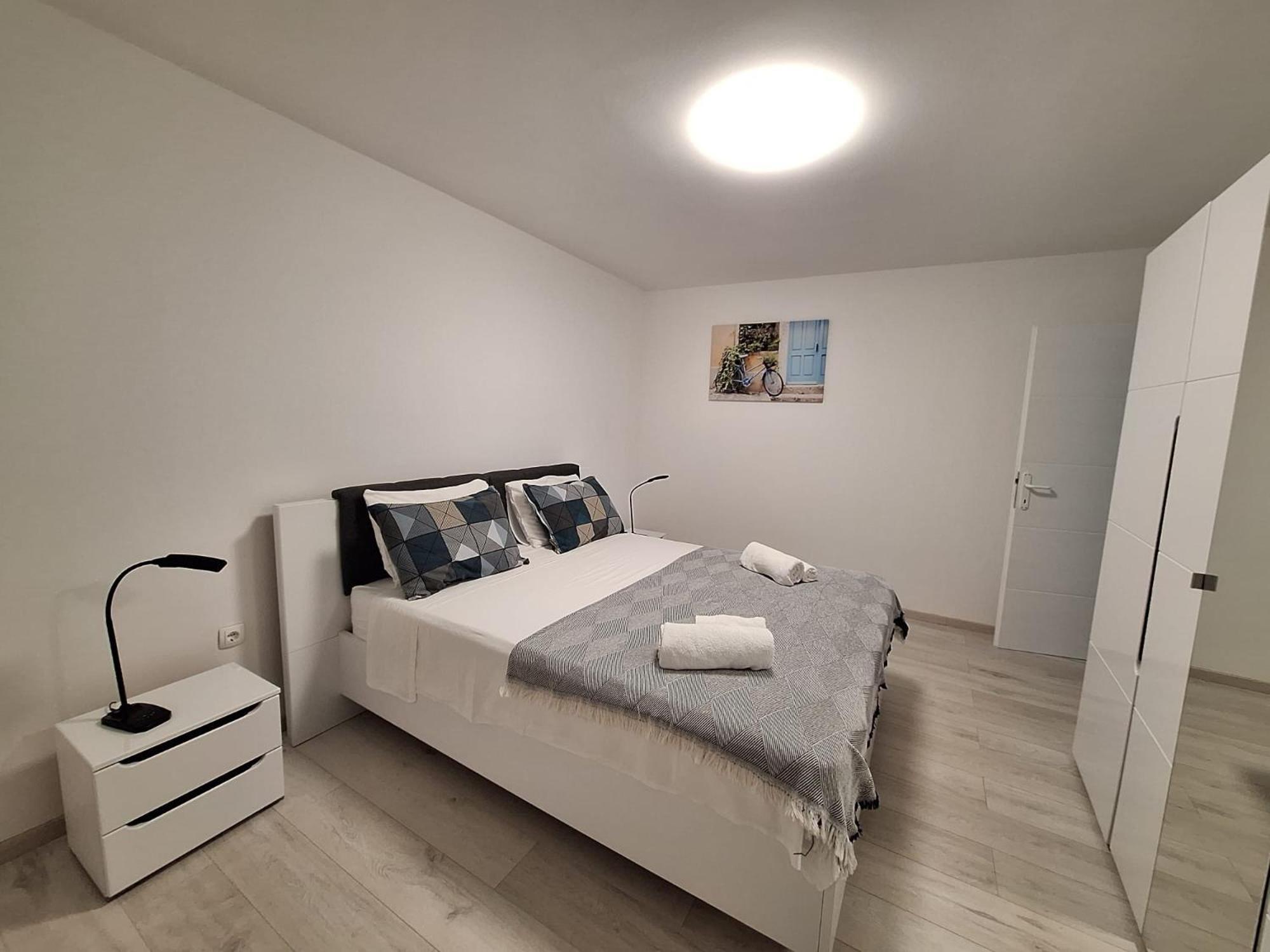 Apartment Zalo Donje Selo na Šolti Eksteriør bilde