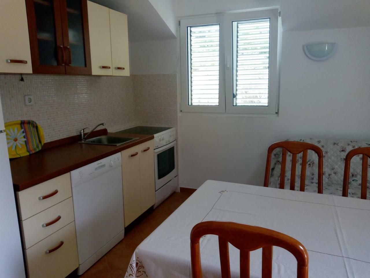 Apartment Zalo Donje Selo na Šolti Eksteriør bilde